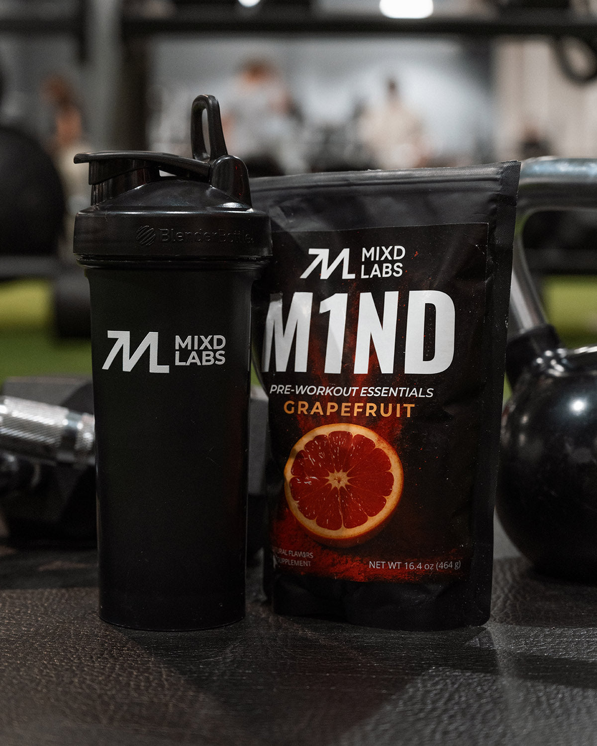 Classic Shaker Bottle, 28 oz, Dishwasher Safe, Leaf-Proof, Black bottle with MIXD Labs Logo